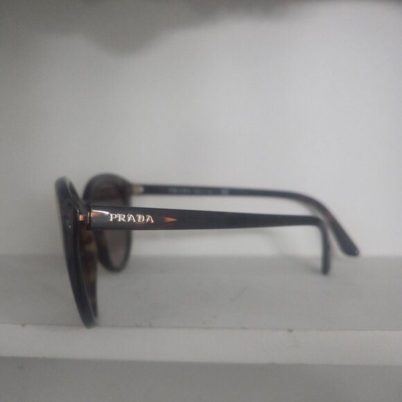 Prada cateye sunglasses - Picture 4 of 6